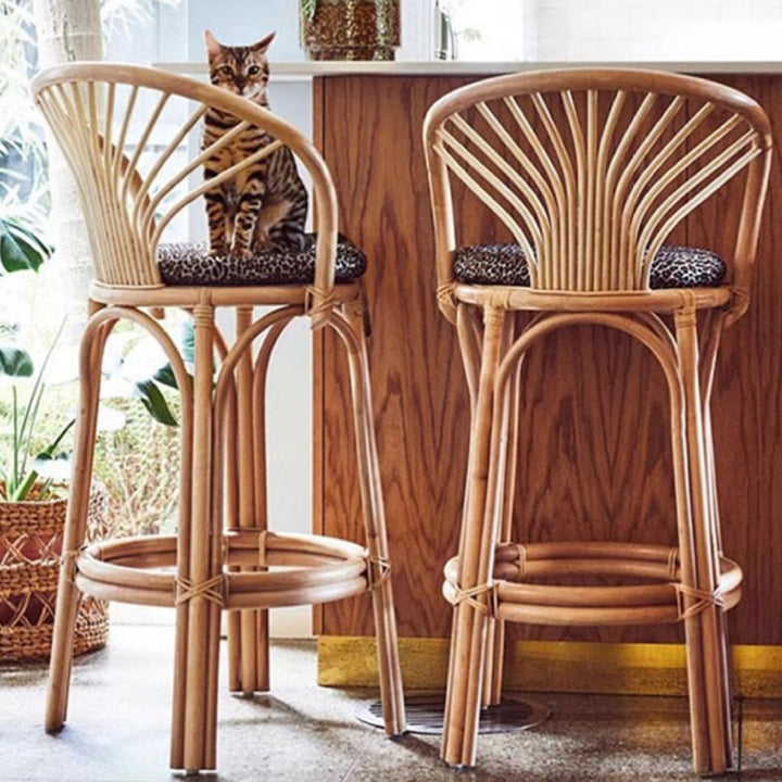 Contemporary Nordic Rattan Curved Backrest Bar Stool For Dining Room