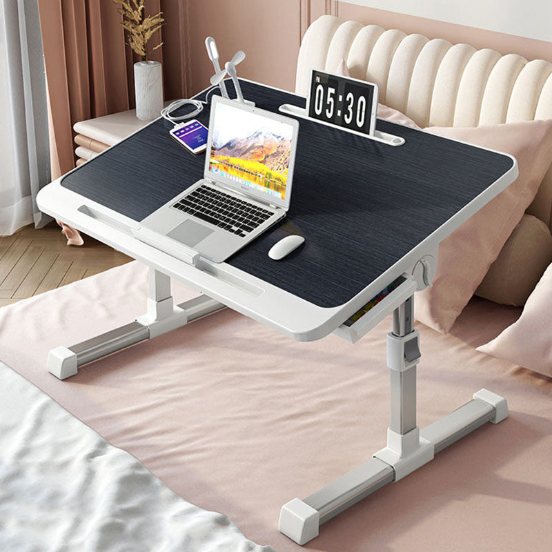 Modern Minimalist Rectangular MDF Carbon Steel Folding Desk Adjustable Height For Bedroom