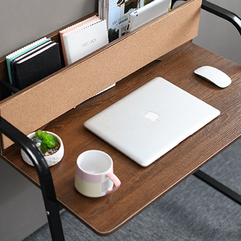 Moderner minimalistischer rechteckiger Schreibtisch aus Kohlenstoffstahl mit mitteldichter Faserplatte, 4 Beine, für das Home Office 