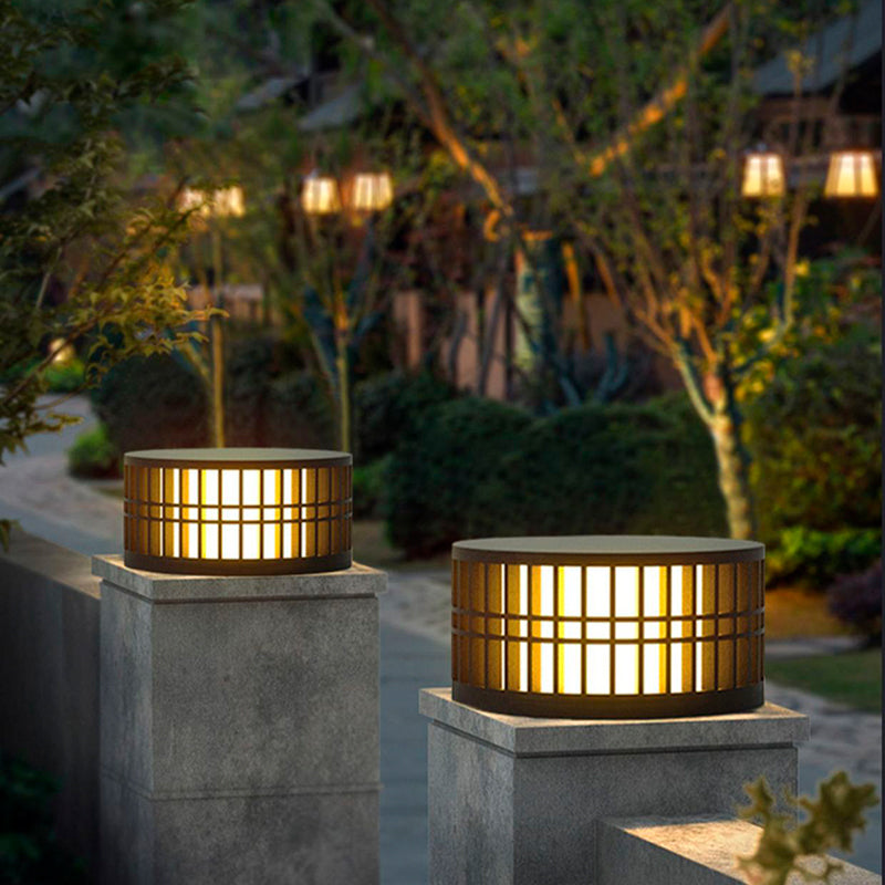Modern Minimalist Stainless Steel Acrylic Cylindrical LED Outdoor Light For Garden
