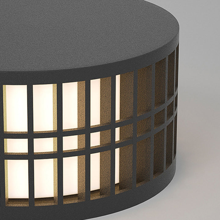 Modern Minimalist Stainless Steel Acrylic Cylindrical LED Outdoor Light For Garden