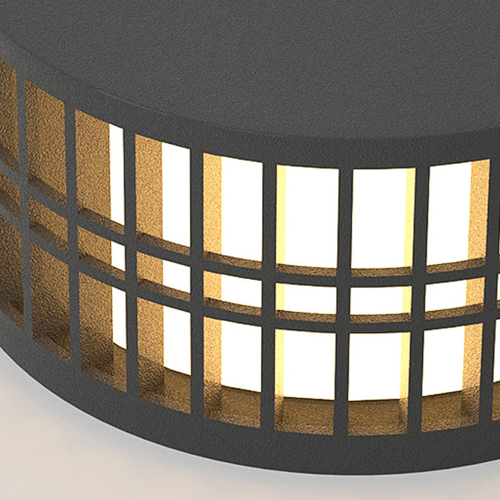 Modern Minimalist Stainless Steel Acrylic Cylindrical LED Outdoor Light For Garden
