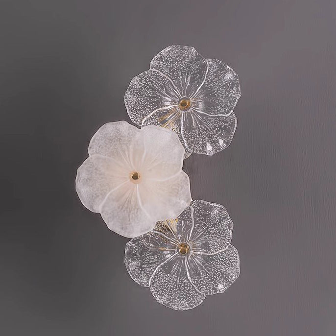 Modern Luxury Iron Glass Petal-Shaped 2/4-Light Wall Sconce Lamp For Living Room