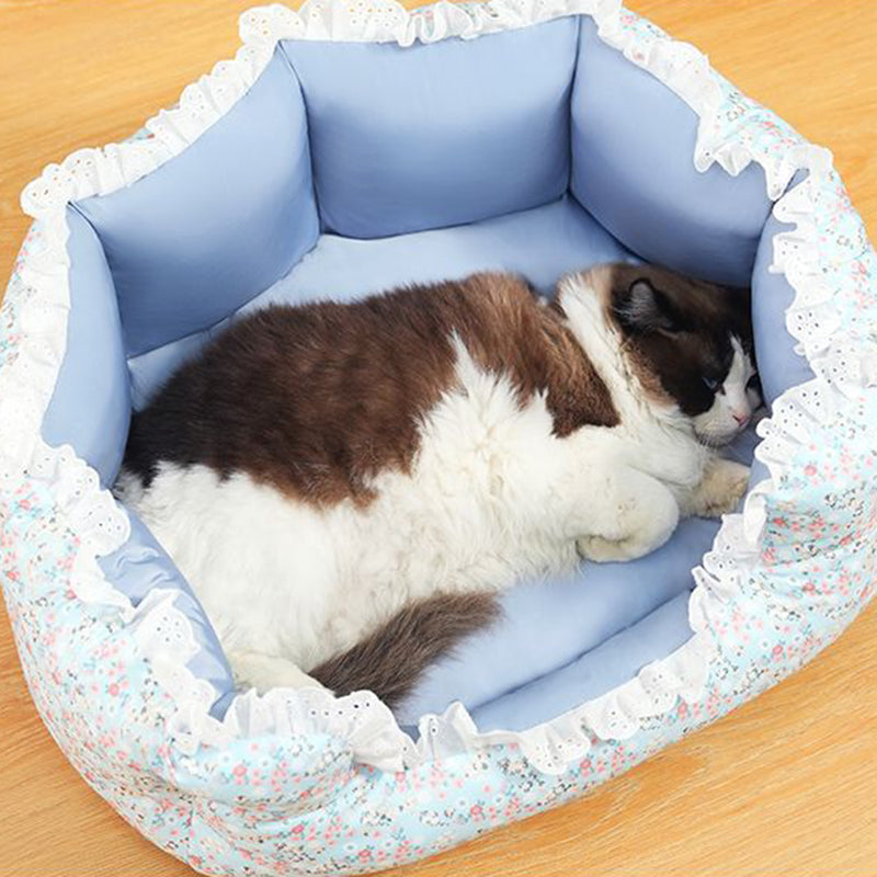 Traditional French Polyester PP Cotton Round Cozy Decorative Lightweight Cat Bed For Bedroom