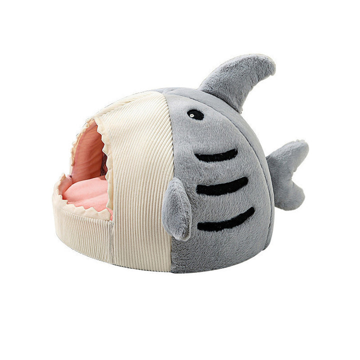 Contemporary Creative Velvet Foam Sponge Polyester Wadding Shark-Shaped Cozy Enclosed Decorative Cat Bed For Living Room