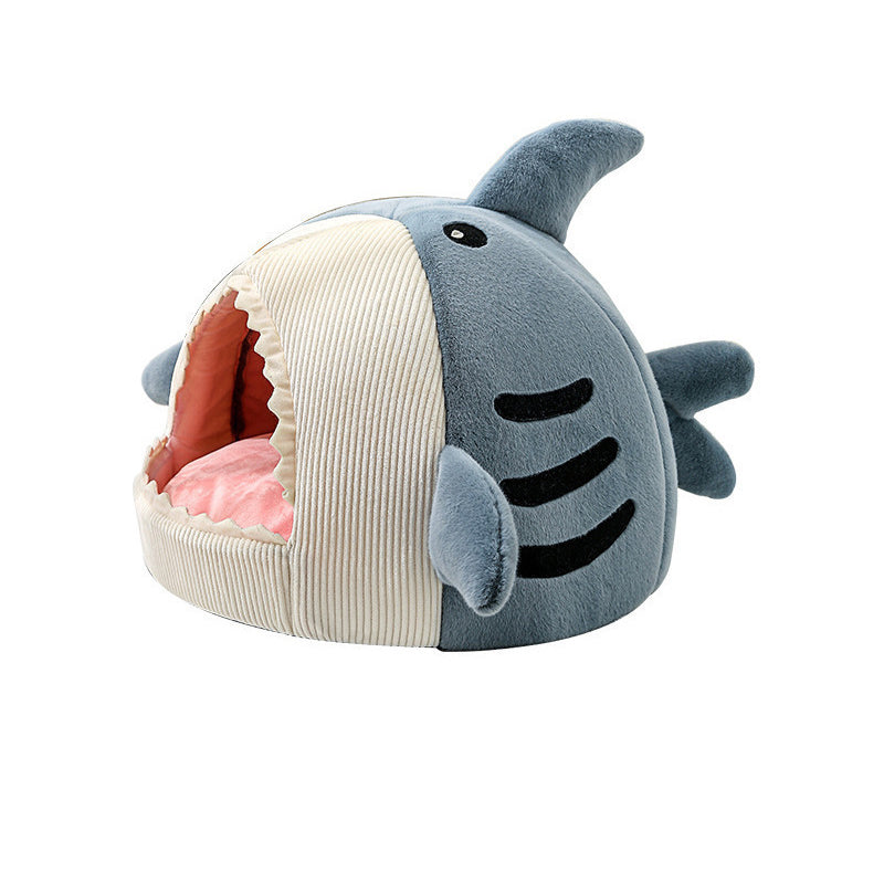 Contemporary Creative Velvet Foam Sponge Polyester Wadding Shark-Shaped Cozy Enclosed Decorative Cat Bed For Living Room