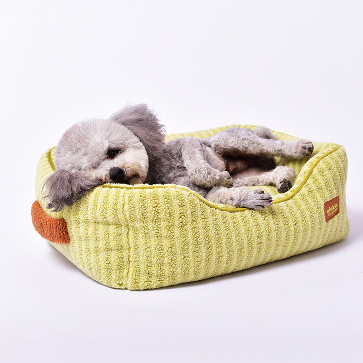 Modern Minimalist Polyester Fiber Anti-Slip Silicone Dots Plush Rectangular Cat Bed For Living Room