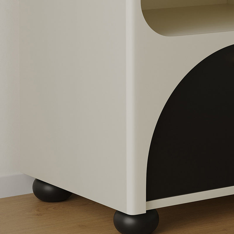Contemporary Nordic Pine Wood Cube Nightstand 1-Drawer Dice Design For Bedroom