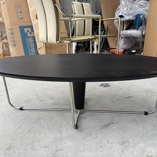 Mesa de centro ovalada moderna de pino de mediados de siglo y acero inoxidable con almohadillas antideslizantes para sala de estar y dormitorio 