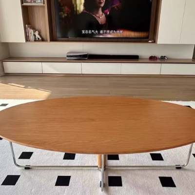 Moderner mid-century Holz- und Edelstahl-Oval-Couchtisch mit Anti-Rutsch-Pads für Wohnzimmer und Schlafzimmer 