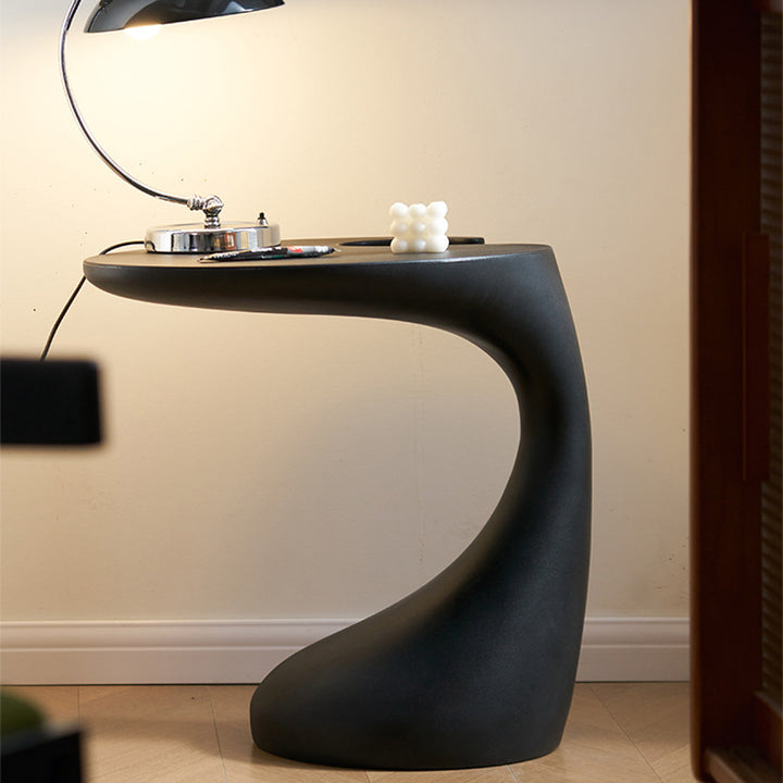 Table d'appoint en forme de dauphin contemporain et créatif avec patins antidérapants pour salon et chambre 
