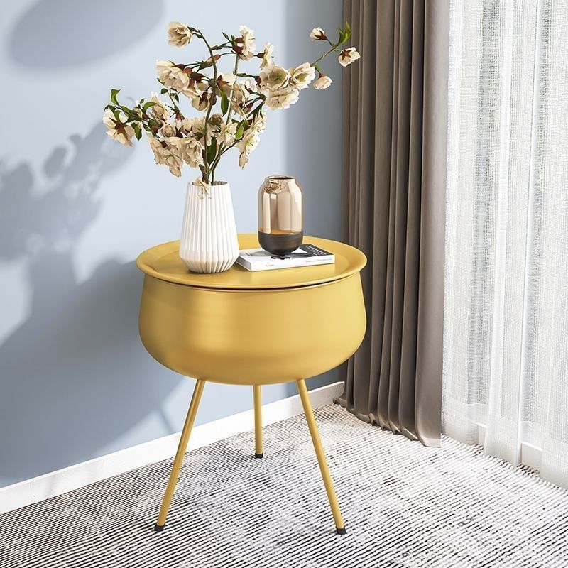Table de chevet ronde en fer nordique contemporain avec 1 rangement pour chambre et salon 