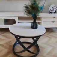 Zeitgenössischer nordischer Steintisch & Eisen-Rundplatte X-Basis Couchtisch für Wohnzimmer und Schlafzimmer 