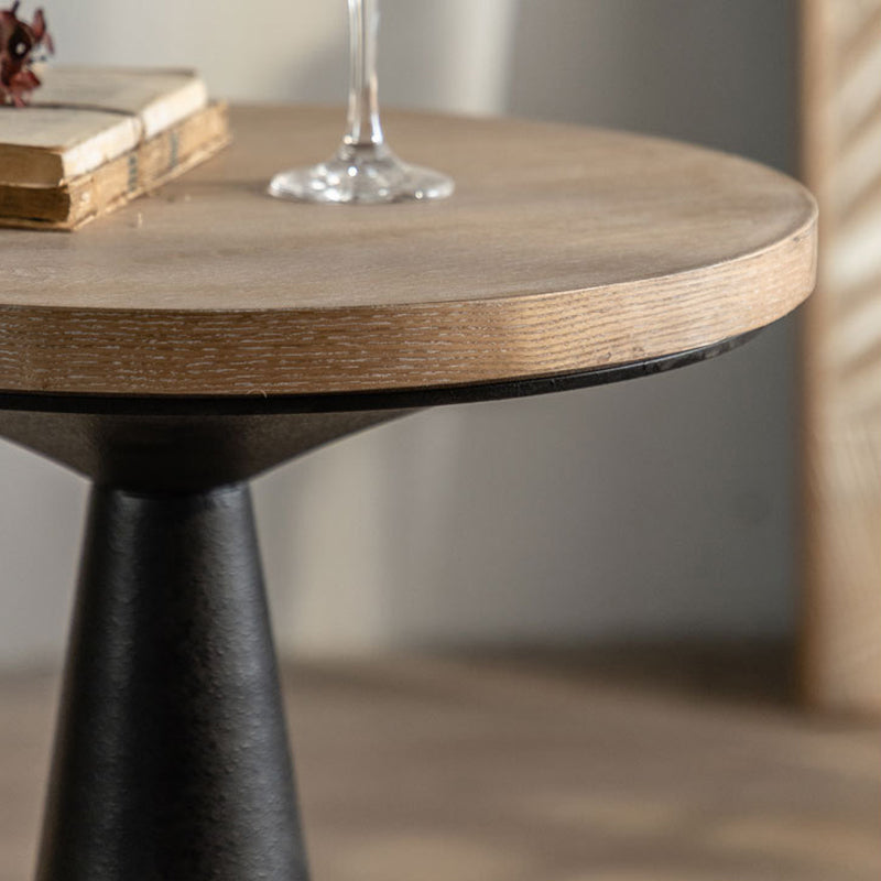 Traditioneller rustikaler Holz- und Eisen-Rundtisch für Schlafzimmer & Wohnzimmer 