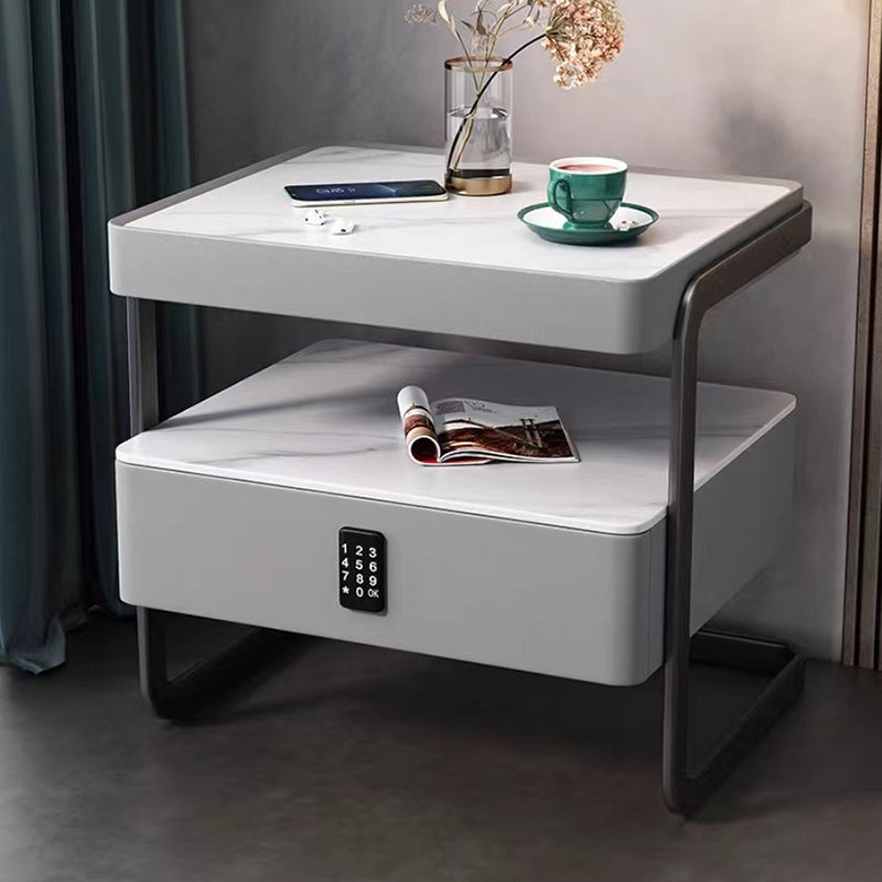 Mesita de noche rectangular moderna minimalista de losa de roca, vidrio, cuero PU, madera y acero al carbono con 1 cajón para dormitorio y sala de estar 