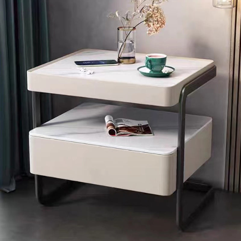 Mesita de noche rectangular moderna minimalista de losa de roca, vidrio, cuero PU, madera y acero al carbono con 1 cajón para dormitorio y sala de estar 