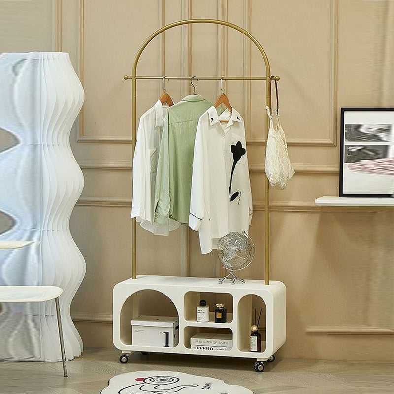 Traditionelle französische rechteckige Garderobe in Bogenform aus E1-u – BulbSquare