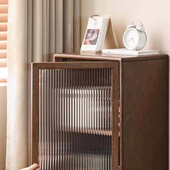 Cabinet de chevet rectangulaire en bois d’hévéa rustique traditionnel et paulownia avec verre cannelé, rangement à 3 compartiments pour salon 