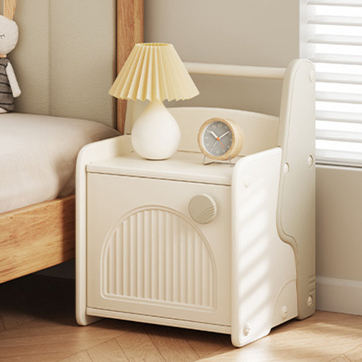 Modern Art Deco Eco-Friendly HDPE Square Kids Storage Cabinet 1-Cabinet For Living Room & Bedroom