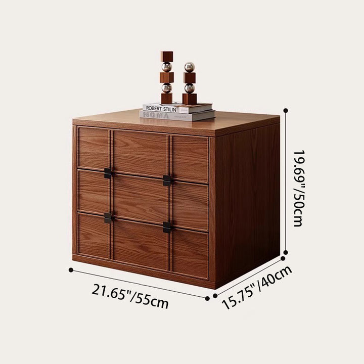 Moderner Mid-Century quadratischer Schachbrett-Nachttisch aus Eschenholz, Kiefer und Roteiche mit 3 Schubladen für Wohnzimmer und Schlafzimmer 