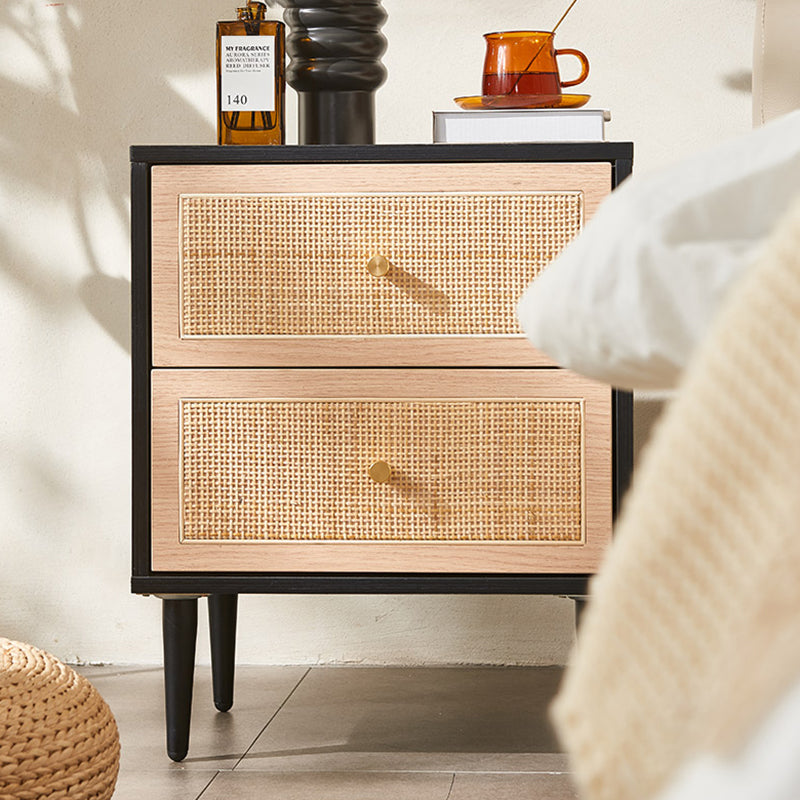 Traditioneller japanischer rechteckiger MDF-Rattan-Webnachtisch mit 2 Schubladen für das Schlafzimmer 