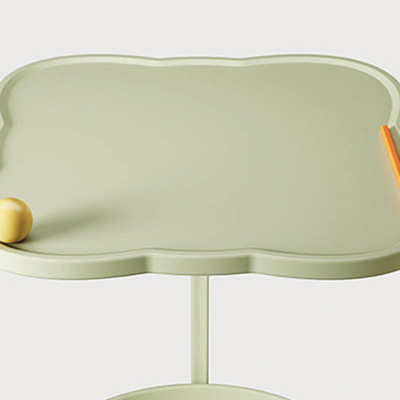 Zeitgenössischer Nordic Clover umweltfreundlicher HDPE beweglicher Endtisch 2-stufig für Wohnzimmer &amp; Schlafzimmer 