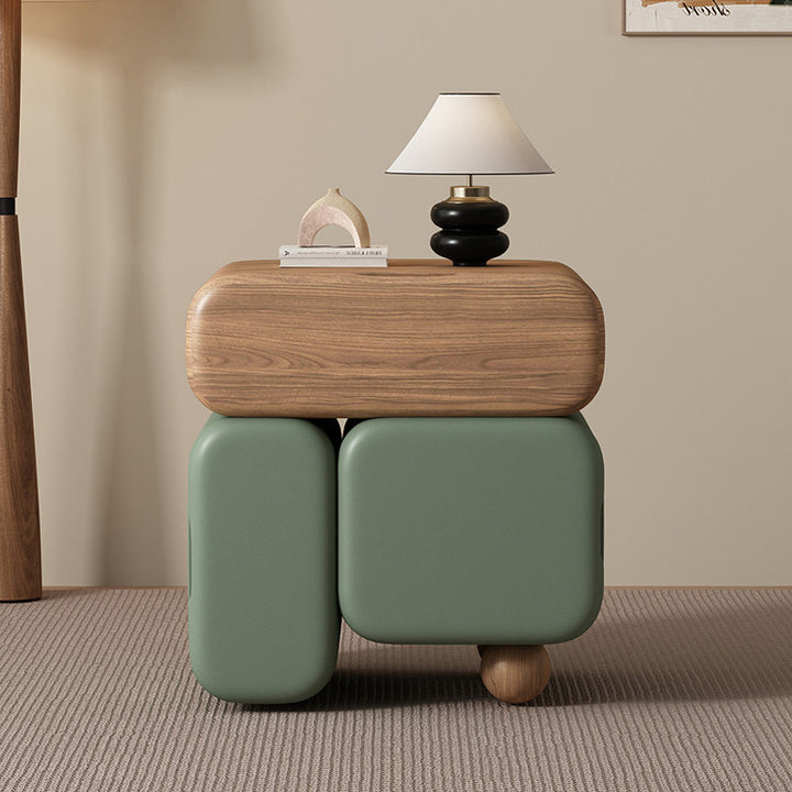 Zeitgenössischer nordischer geometrischer Nachttisch aus massivem Holz mit kratzfestem Leder, 3 Schubladen für das Schlafzimmer 