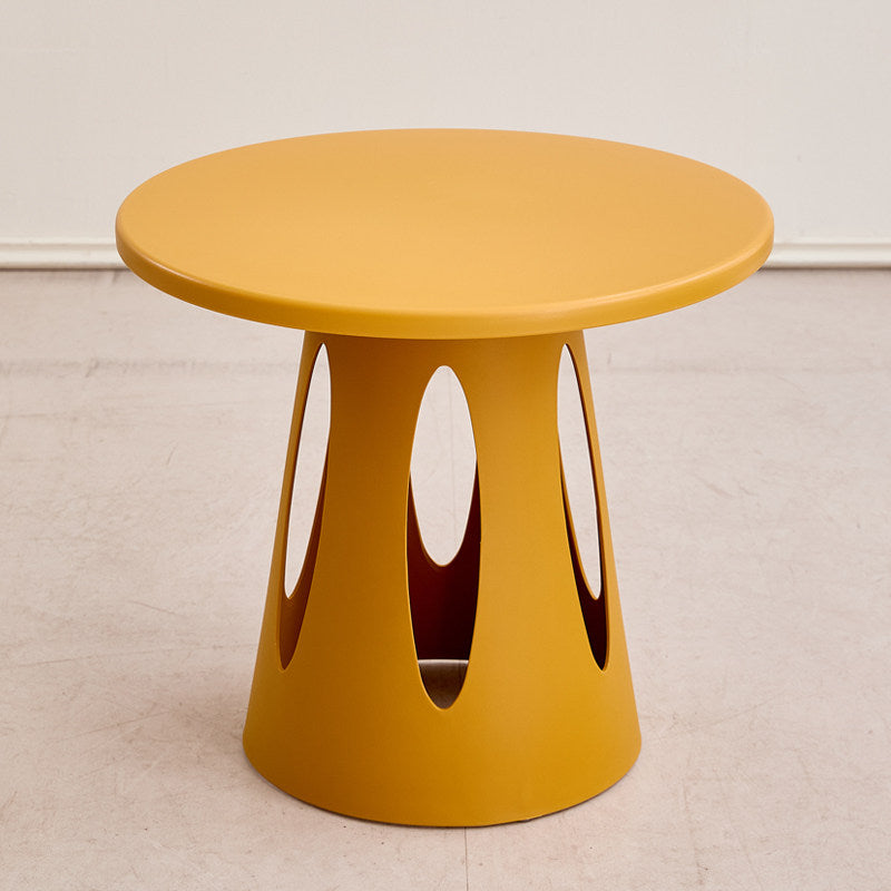 Mesa de café contemporánea nórdica cilíndrica redonda de diseño hueco tallado en plástico PP de 1 capa para sala de estar y dormitorio 