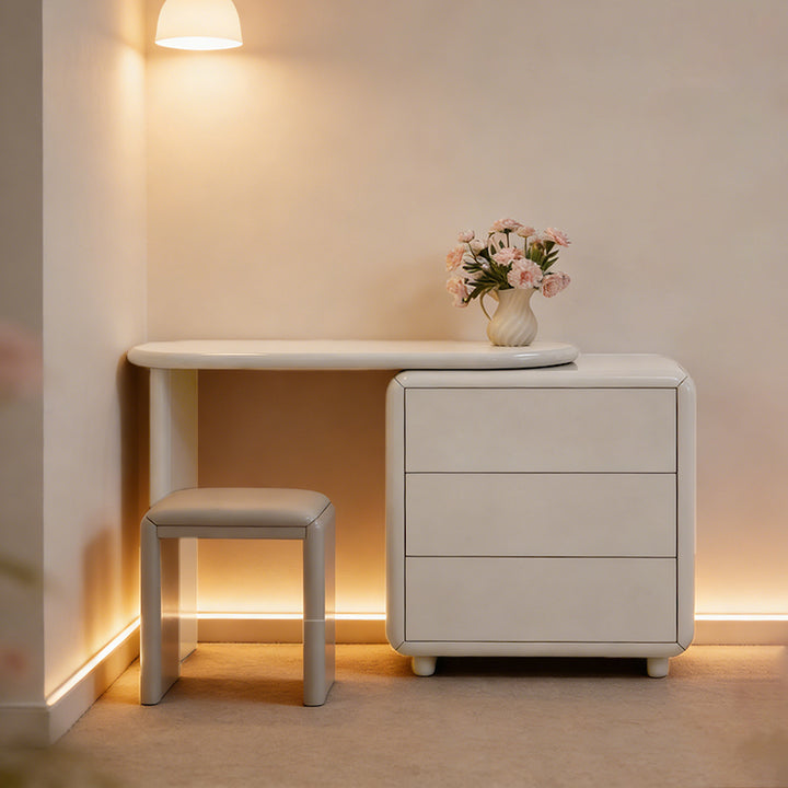 Scandinavian Extendable Makeup Vanity - High-Density MDF Solid Wood Particle Board 3-Drawer Vanity Table For Bedroom
