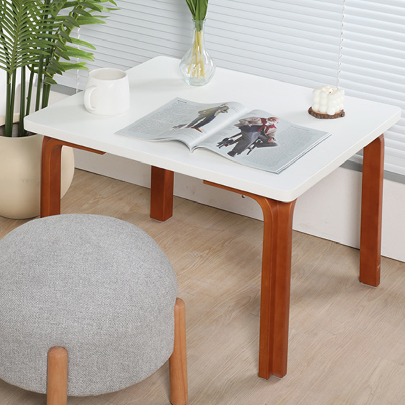 Moderner minimalistischer rechteckiger Esstisch aus MDF und Massivholz mit 4 Beinen für 2–4 Personen 