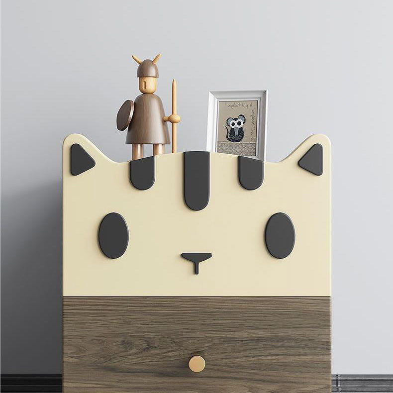 Moderner Art Deco Holzpaneel Nachttisch aus Massivholz mit Metall in Katzenform und 2 Schubladen für das Schlafzimmer 