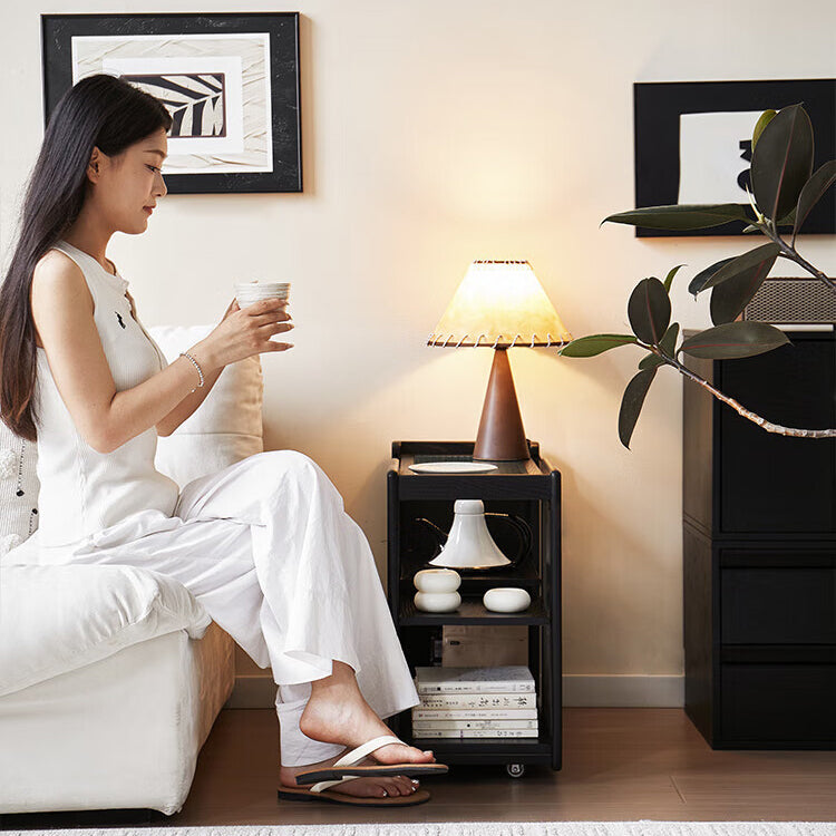 Moderner minimalistischer rechteckiger Beistelltisch aus Massivholz und Glas mit 3 Ebenen für das Wohnzimmer 