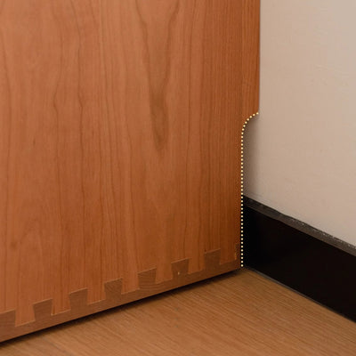 Traditioneller rechteckiger Beistelltisch aus japanischem Kirschholz mit 1 Ebene für das Wohnzimmer 