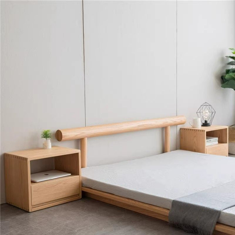 Traditioneller japanischer Nachttisch aus Kiefernholz in abgerundet-quadratischer Form mit 1 Schublade für das Schlafzimmer 