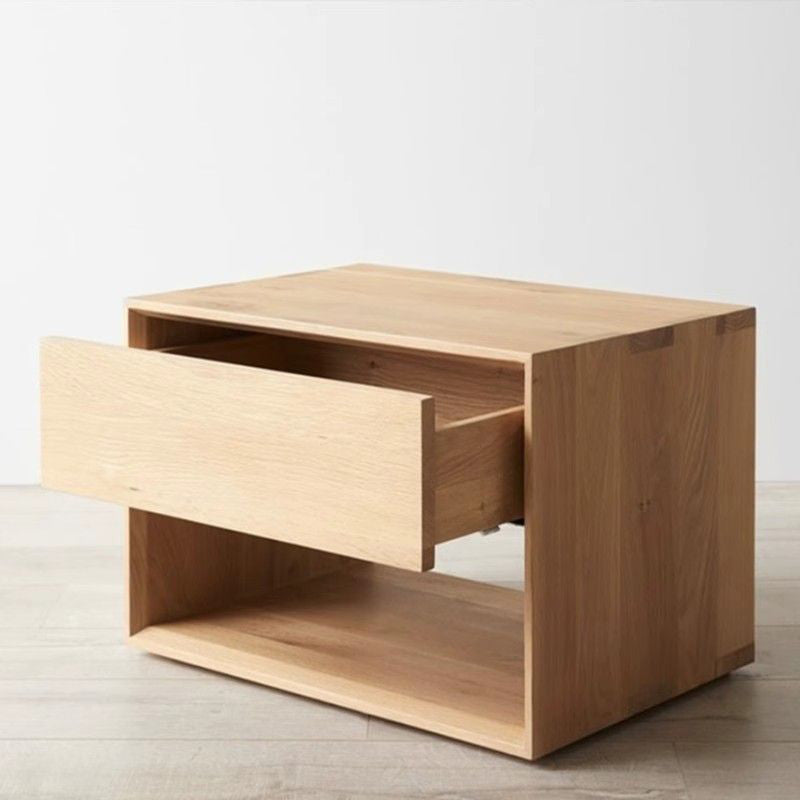 Traditioneller japanischer Nachttisch aus Kiefernholz in abgerundet-quadratischer Form mit 1 Schublade für das Schlafzimmer 