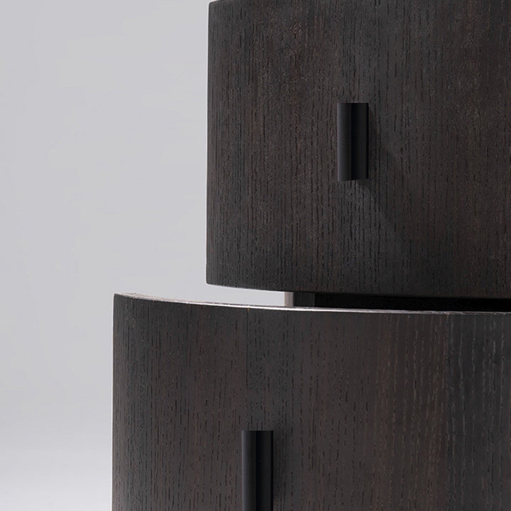 Moderner minimalistischer runder zylindrischer Nachttisch aus metallisch lackiertem MDF, Metall und Sperrholz mit Räuchereichenfurnier, mit 2 Schubladen, fürs Schlafzimmer 