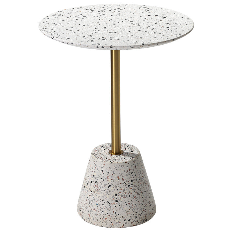 Zeitgenössischer kreativer Terrazzo-Metall-Rundtisch 1-stufig für das Wohnzimmer 