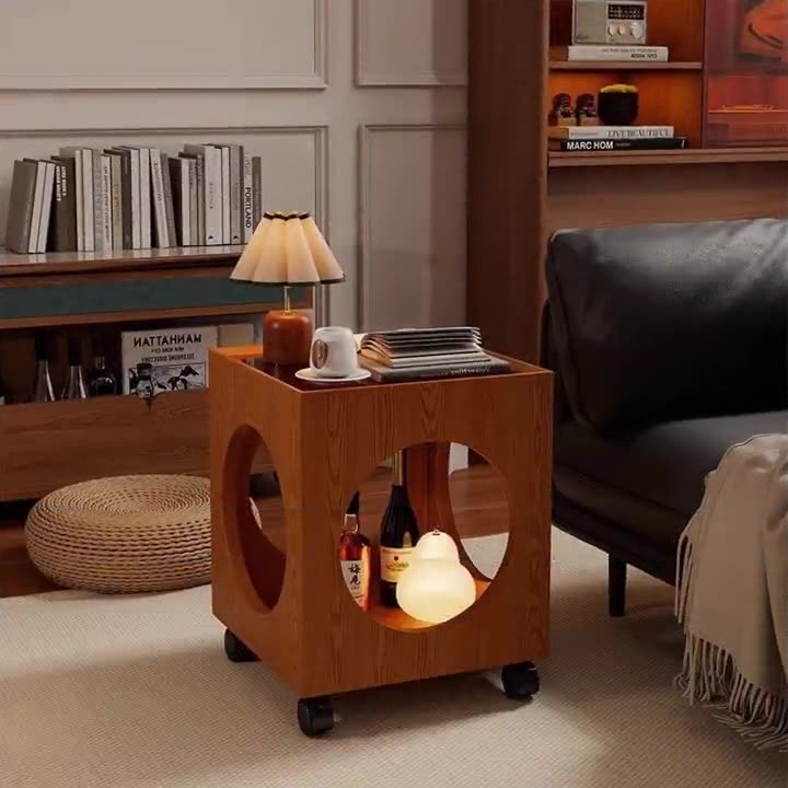 Zeitgenössischer kreativer Couchtisch aus gehärtetem Glas und Massivholz mit hohlem quadratischem Design und 2 Ebenen für das Wohnzimmer 
