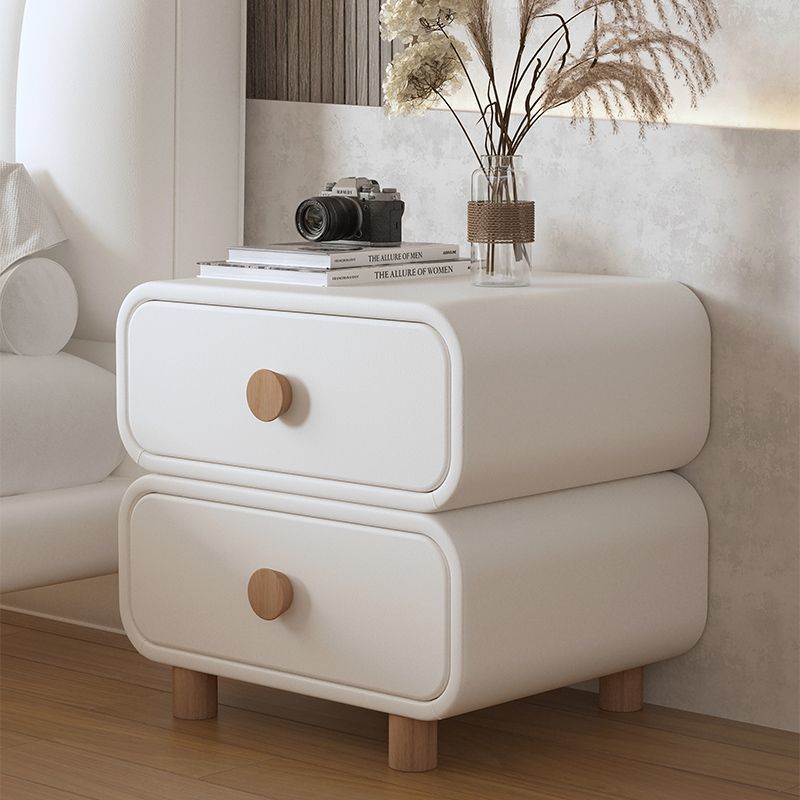 Table de chevet moderne minimaliste en faux cuir et bois massif arrondi avec 2 tiroirs pour chambre 