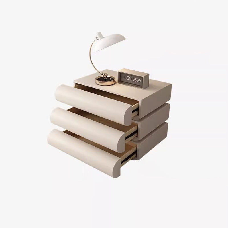 Table de chevet contemporaine créative en faux cuir, bois massif et métal, semi-ronde carrée avec 3 tiroirs pour chambre 