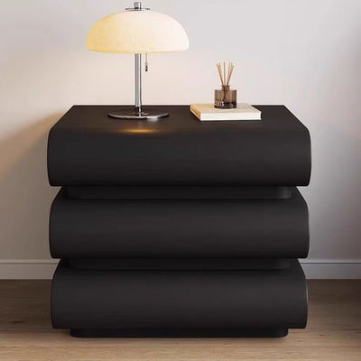 Table de nuit moderne en faux cuir de luxe avec courbes en bois massif et métal avec 3 tiroirs pour chambre 