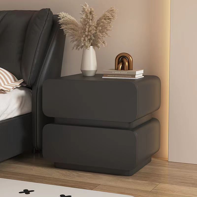 Table de chevet moderne minimaliste en faux cuir doux et bois massif arrondi avec 2 tiroirs pour chambre 