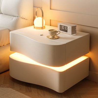 Table de chevet contemporaine en cuir de Napa créatif avec bois massif, métal, carré incurvé avec 2 tiroirs pour chambre 