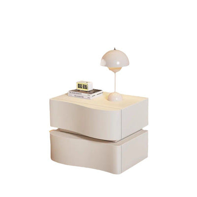 Table de chevet contemporaine en cuir de Napa créatif avec bois massif, métal, carré incurvé avec 2 tiroirs pour chambre 