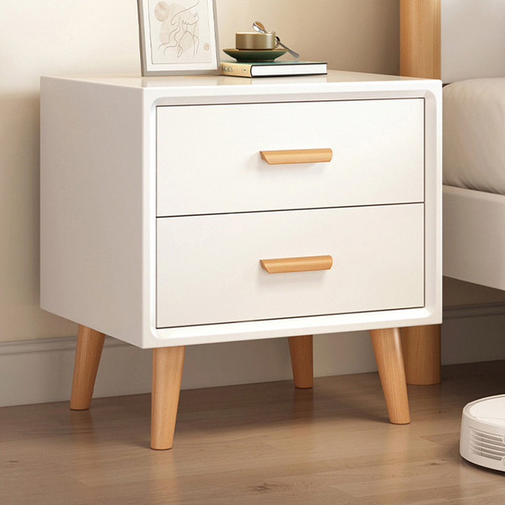 Moderner minimalistischer Nachttisch aus massivem Holz mit abgerundeten quadratischen zylindrischen 2 Schubladen für das Schlafzimmer 
