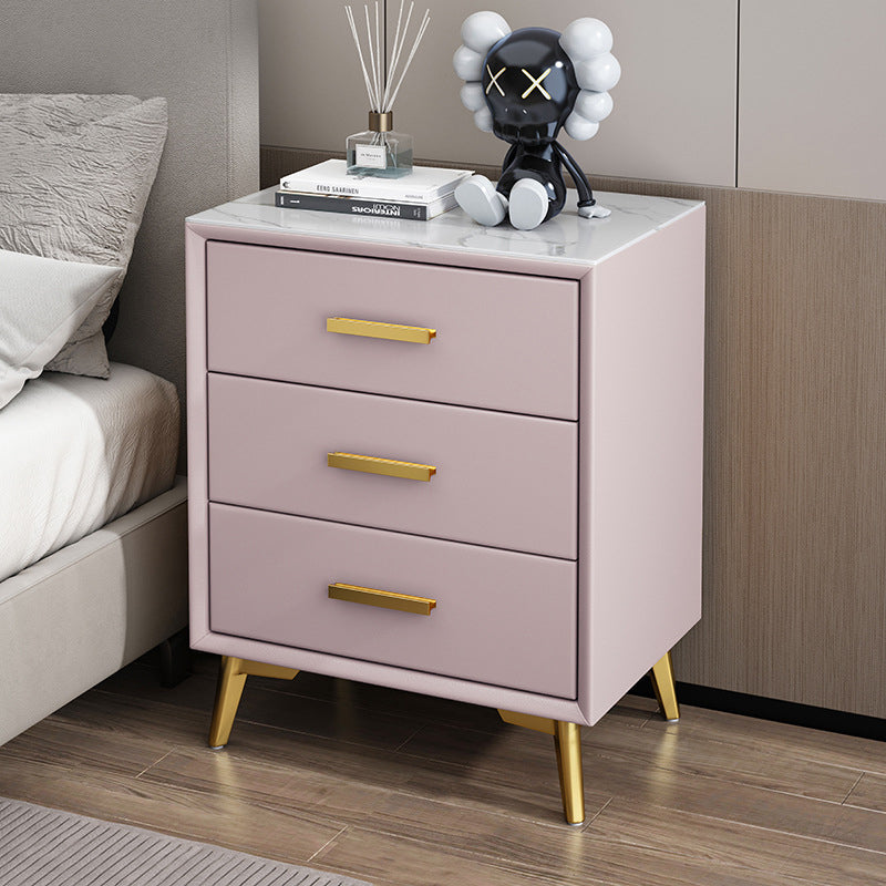 Moderner Luxus Mikrofaserleder Massivholz Gesinterter Stein Kohlenstoffstahl Rechteckiger Nachttisch mit 3 Schubladen für das Schlafzimmer 