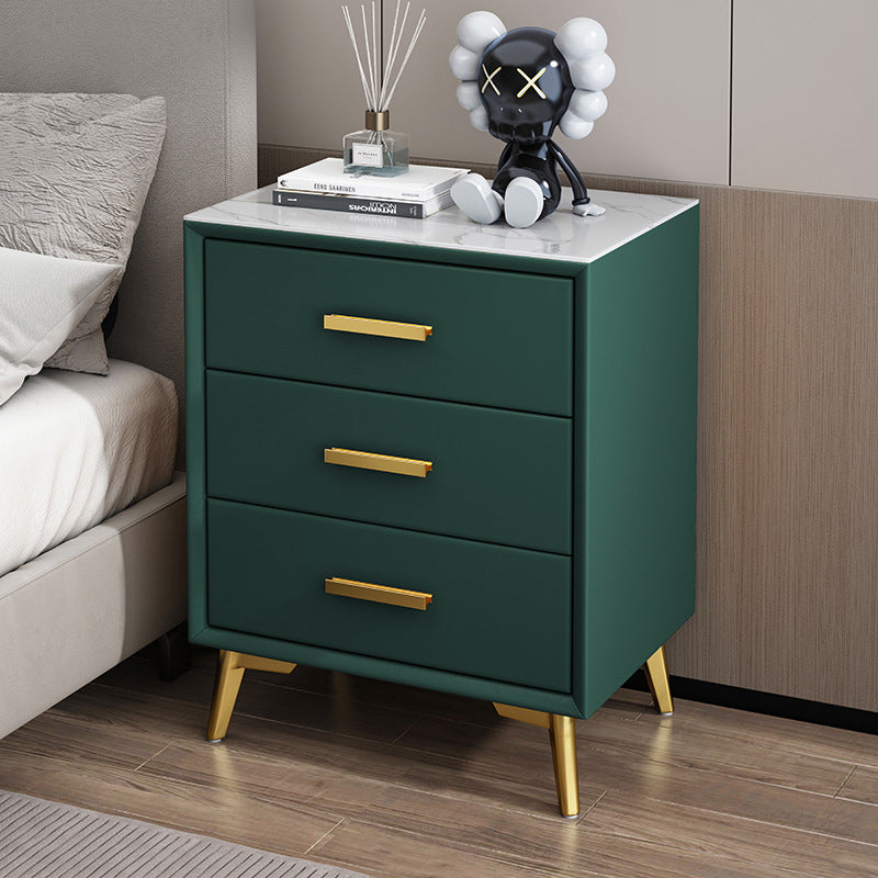 Moderner Luxus Mikrofaserleder Massivholz Gesinterter Stein Kohlenstoffstahl Rechteckiger Nachttisch mit 3 Schubladen für das Schlafzimmer 