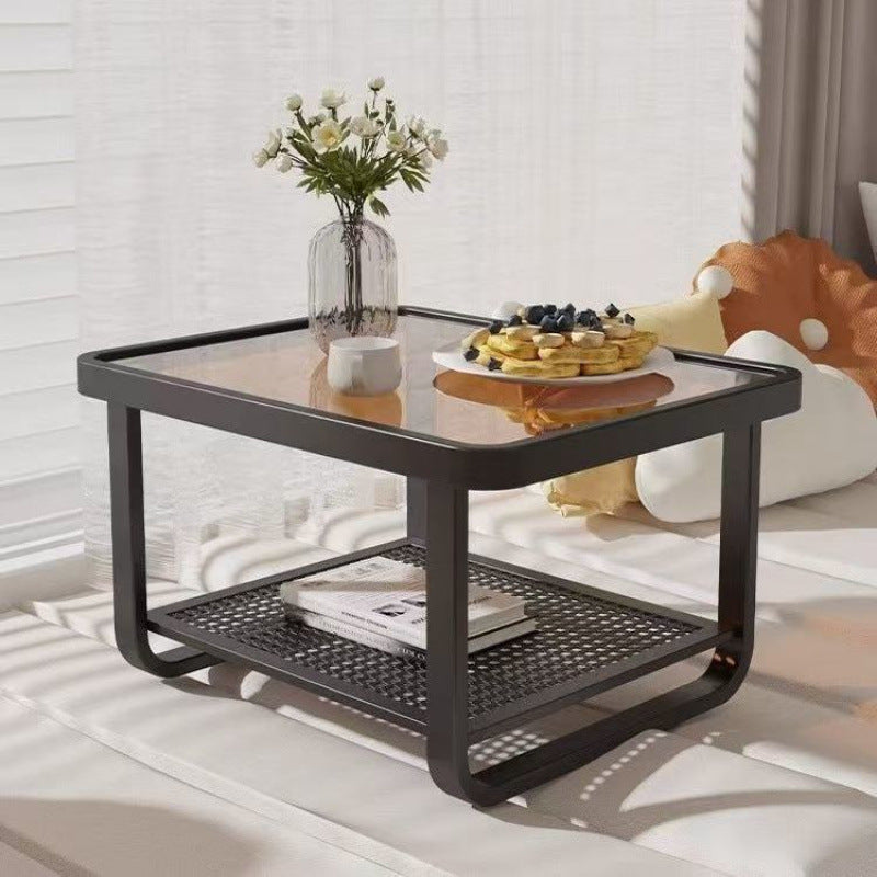 Zeitgenössischer skandinavischer Eisen-Glas-Kurven-Rechteck-Couchtisch mit 2 Ebenen für das Wohnzimmer 