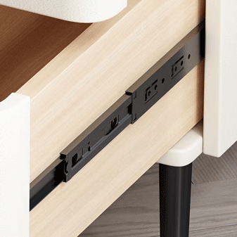 Table de chevet contemporaine scandinave en pierre frittée, bois massif, cuir microfibre et fer, de forme carrée arrondie cylindrique, avec 2 tiroirs pour la chambre 