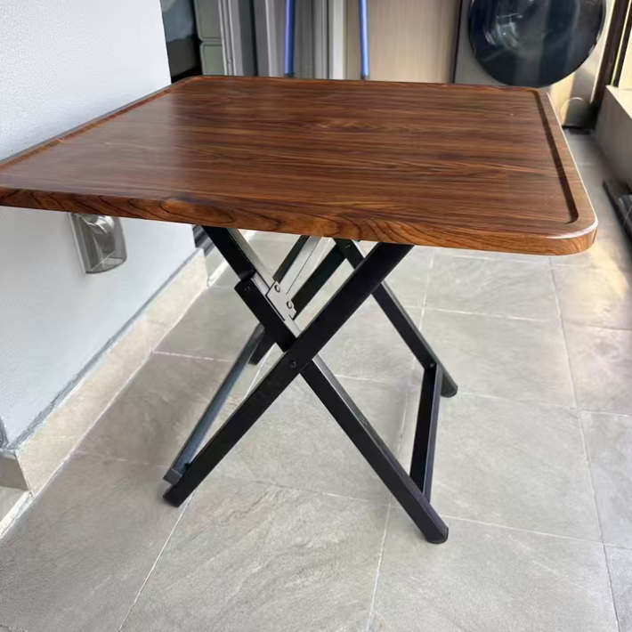 Traditioneller Vintage-Mitteldichte-Faserplatte-Eisenrahmen-Rundquadrat-Klapptisch mit 1-Stufe für Esszimmer 